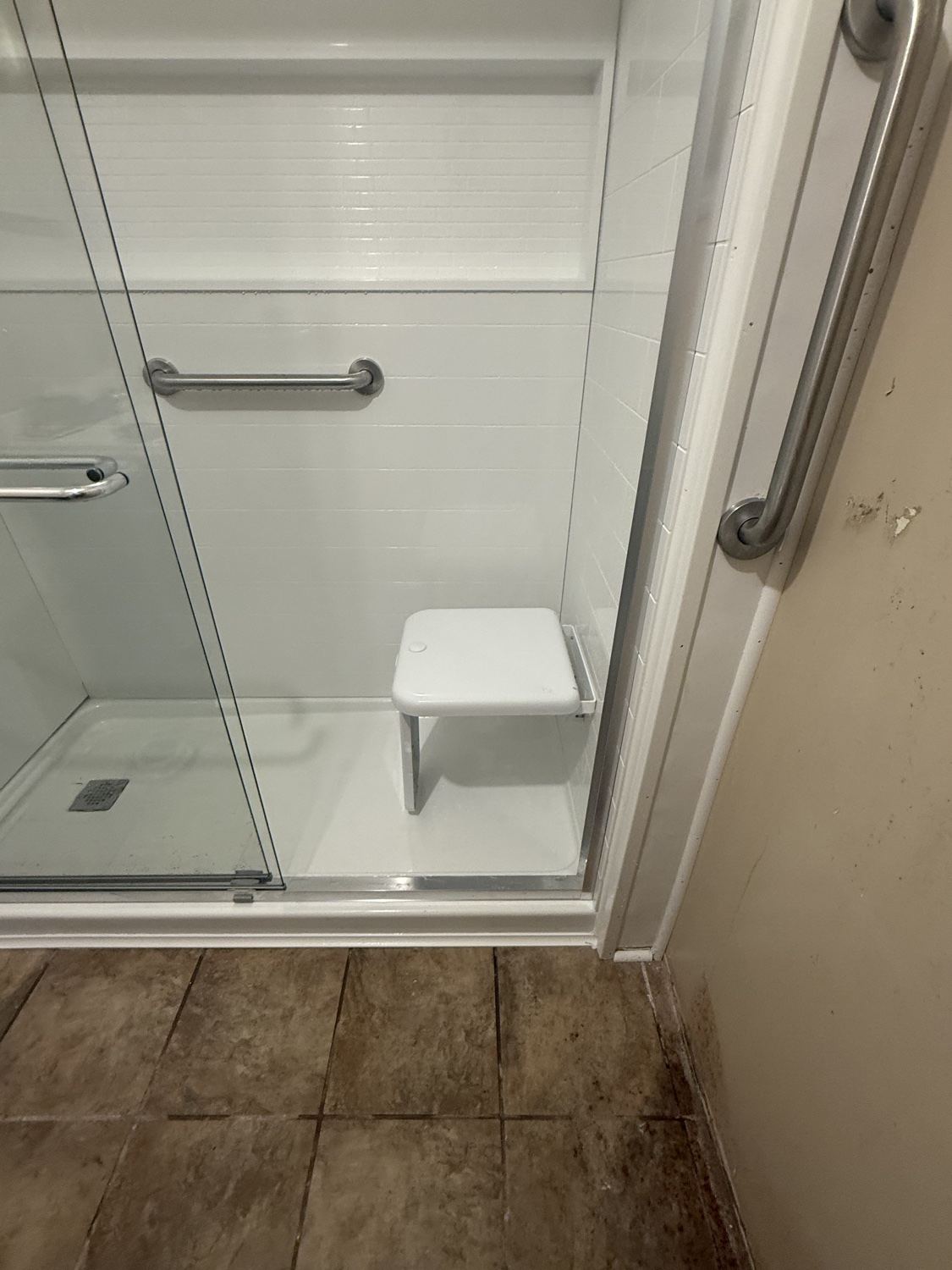 Shower seat detail